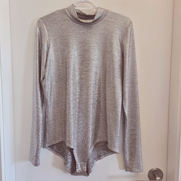 Birds of North America Metallic Silver Long Sleeve Bodysuit - Picture 1 of 7
